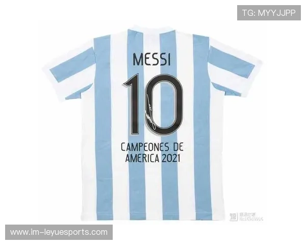 足球明星球衣背后的故事与文化象征探秘